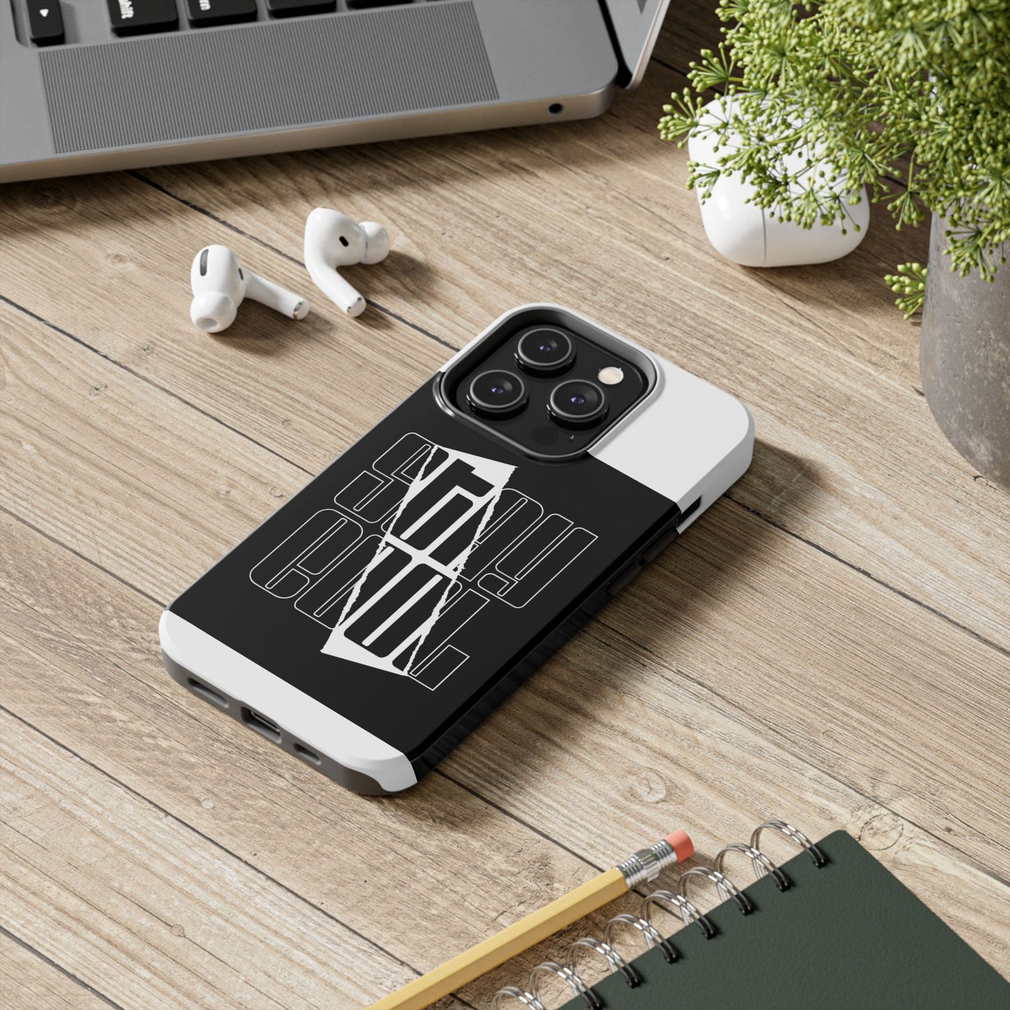 Funda resistente Stay Cool: protección elegante para estilos de vida modernos
