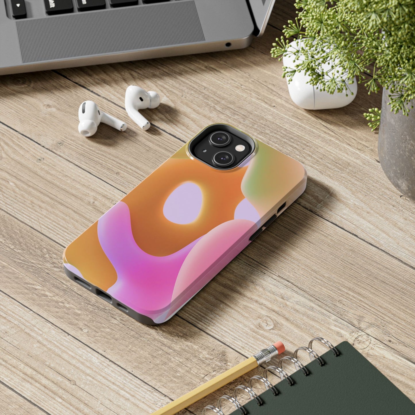 Funda resistente y colorida con diseño abstracto: protección elegante para el día a día.