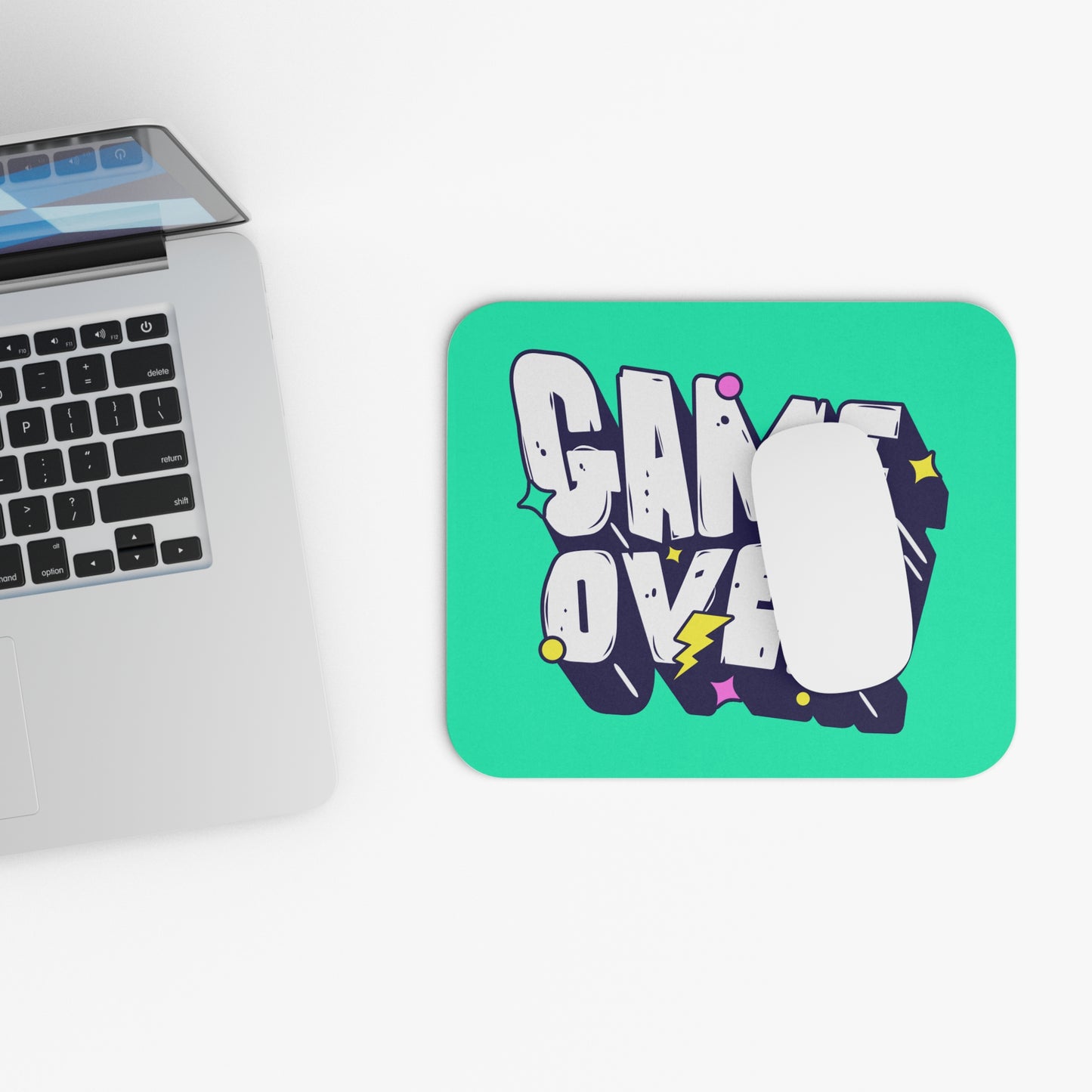 Alfombrilla de ratón retro Game Over: un divertido accesorio de escritorio para juegos